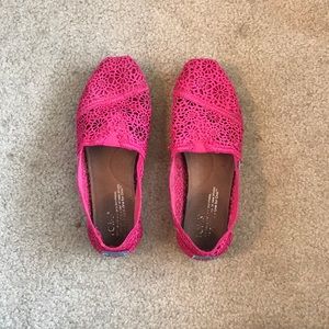 Crocheted Toms